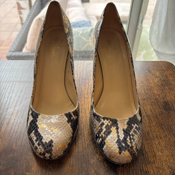 Kate Spade Metallic Snakeskin Print Round Toe Wedge Office Careerwear Size 7 - Picture 6 of 10